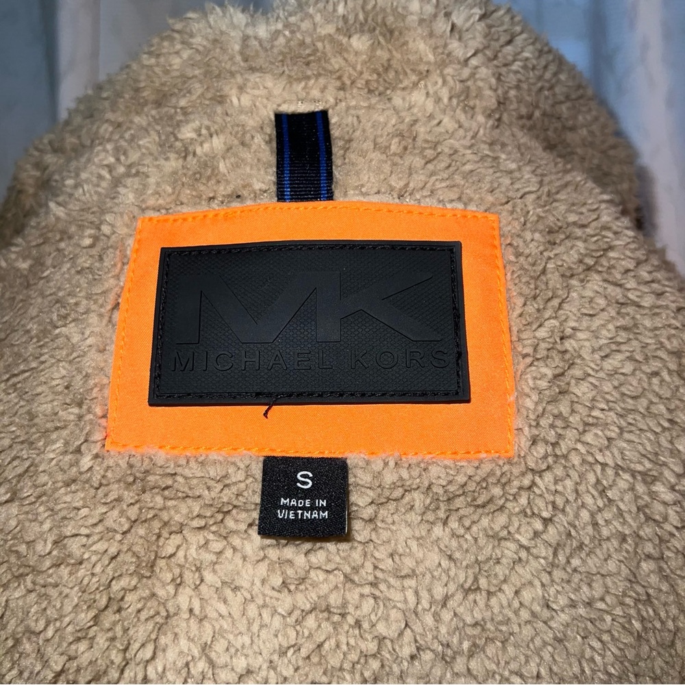 Michael Kors orange coat - Picture 8 of 8